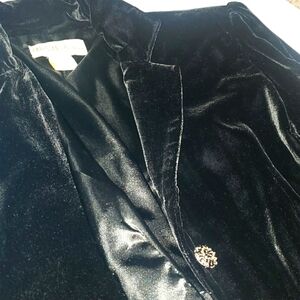 PARISIAN SIGNATURE Black Silk Blend Velvet Jacket Vintage Luxury